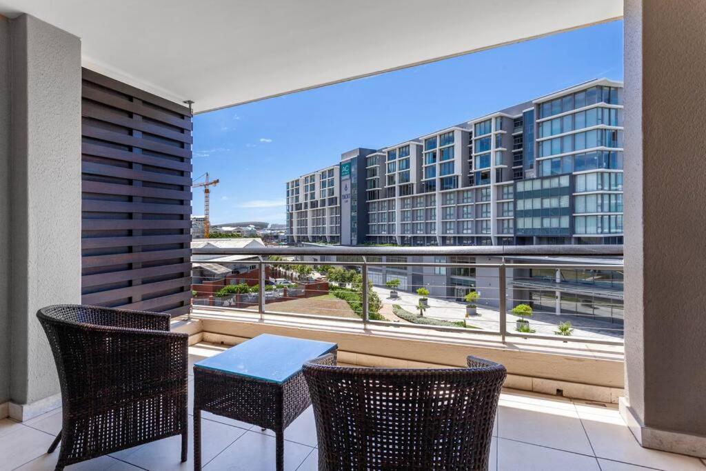 Waterfront Canal Luxury