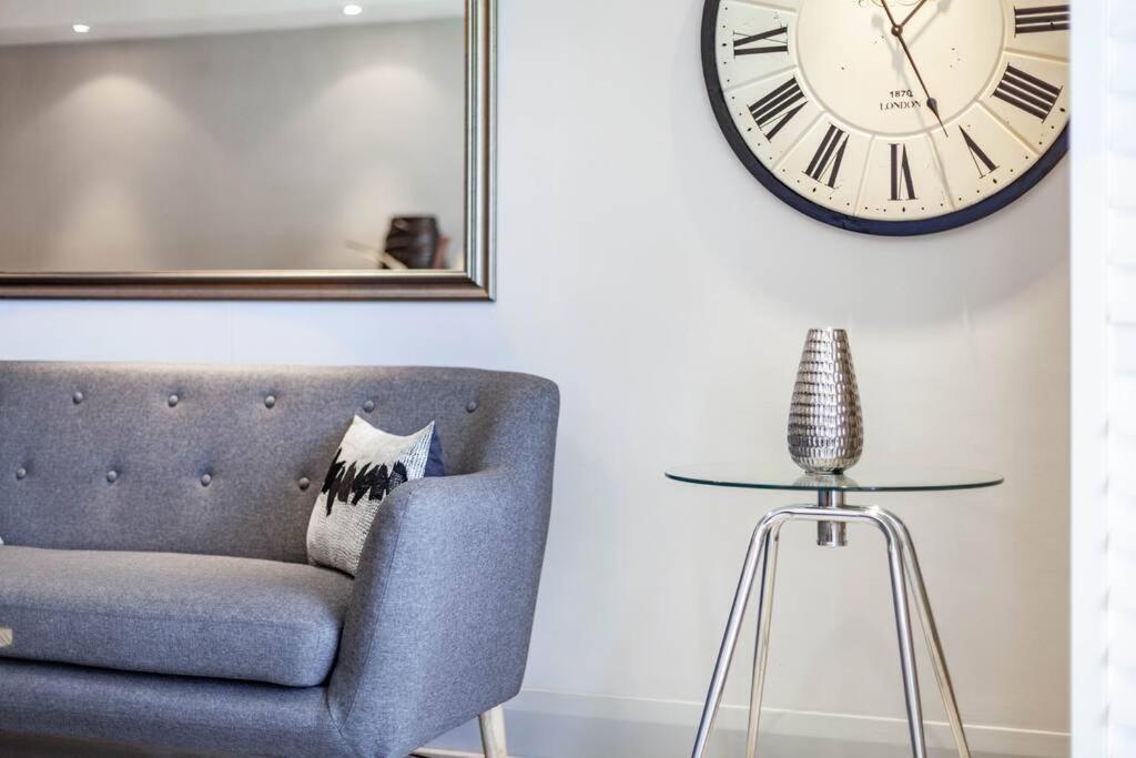 Apartment Waterfront Canal Luxury *