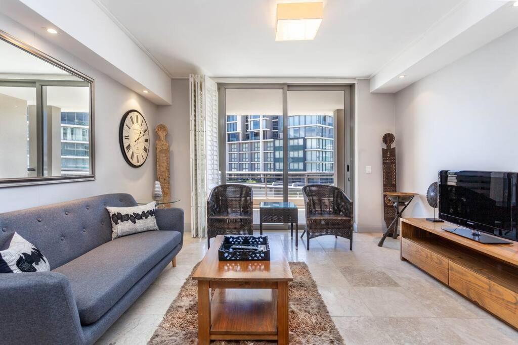Waterfront Canal Luxury
